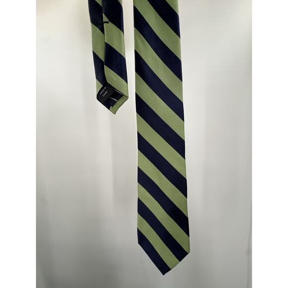 IZOD Silk Necktie Navy Green Repp Stripe Traditional Preppy Academia Classic - Picture 10 of 14
